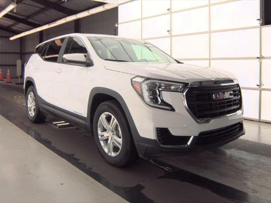 Photo of 2024 Summit White GMC Terrain
