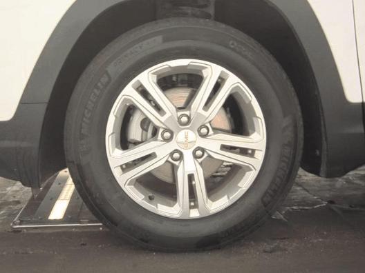 Photo of 2024 Summit White GMC Terrain