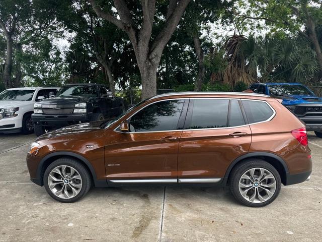 Photo of 2017 Chestnut Bronze Metallic BMW X3