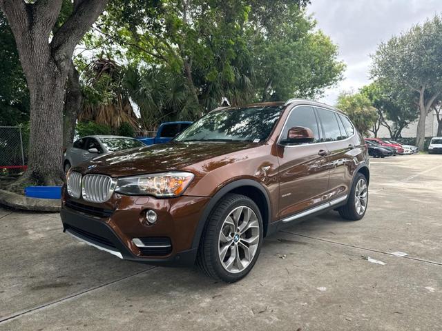 Photo of 2017 Chestnut Bronze Metallic BMW X3