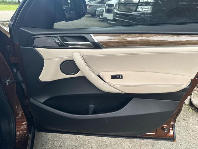 Photo of 2017 Chestnut Bronze Metallic BMW X3
