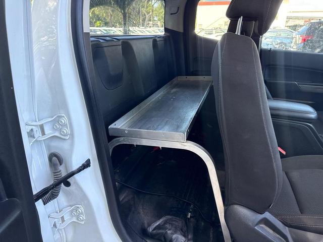 Photo of 2022 Summit White Chevrolet Colorado