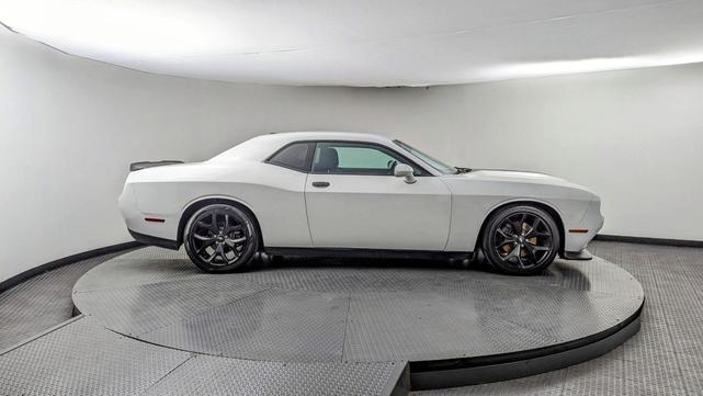 Photo of 2019 White Knuckle Clearcoat Dodge Challenger
