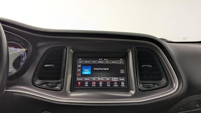 Photo of 2019 White Knuckle Clearcoat Dodge Challenger