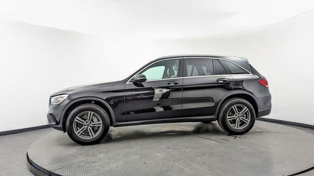 Photo of 2021 Black Mercedes-Benz GLC 300