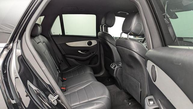 Photo of 2021 Black Mercedes-Benz GLC 300