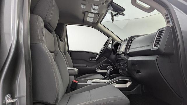 Photo of 2023 Gun Metallic Nissan Frontier
