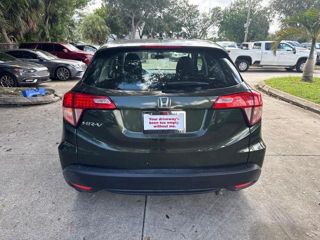 Photo of 2018 Misty Green Pearl Honda HR-V