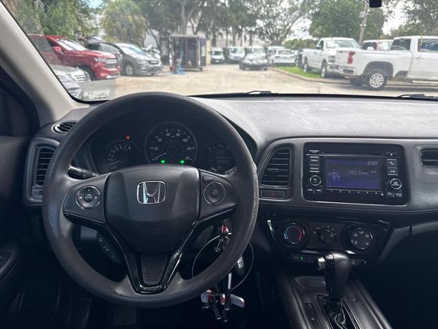 Photo of 2018 Misty Green Pearl Honda HR-V