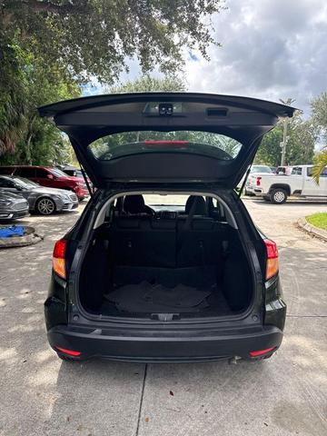 Photo of 2018 Misty Green Pearl Honda HR-V