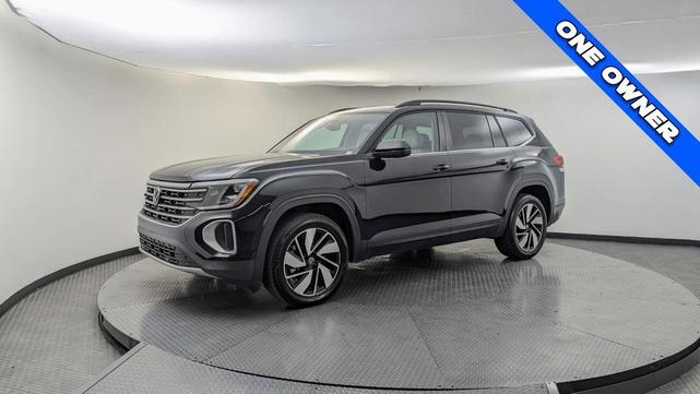 Photo of 2024 Black Volkswagen Atlas