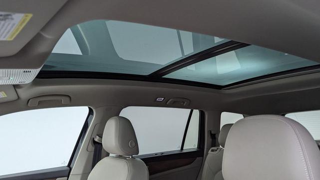 Photo of 2024 Black Volkswagen Atlas
