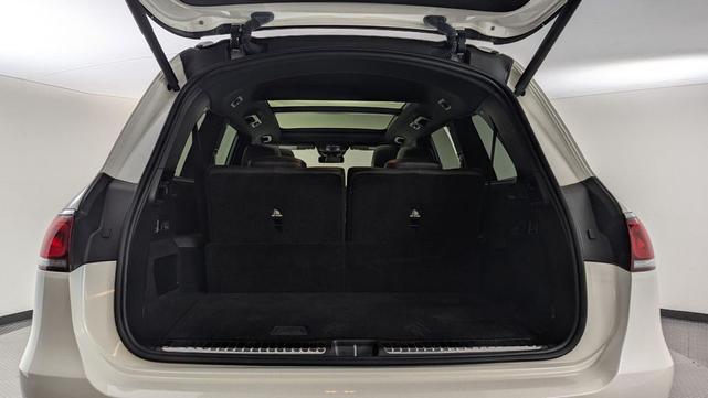 Photo of 2020 designo Diamond White Metallic Mercedes-Benz GLS 580