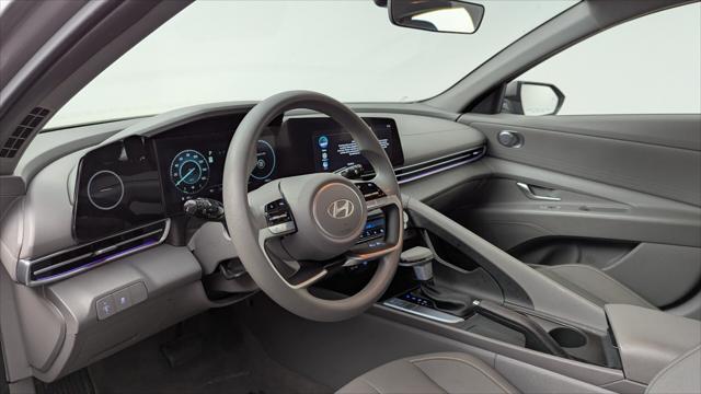 Photo of 2024 Fluid Metal Hyundai ELANTRA