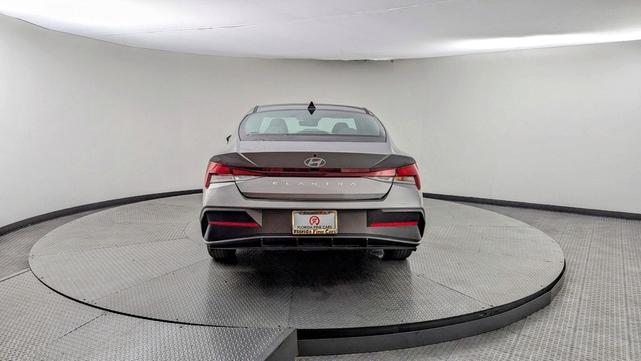 Photo of 2024 Fluid Metal Hyundai ELANTRA