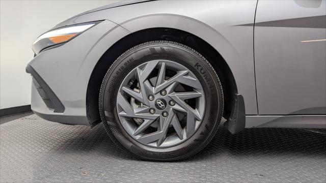 Photo of 2024 Fluid Metal Hyundai ELANTRA