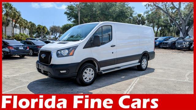 2023 Ford Transit-250