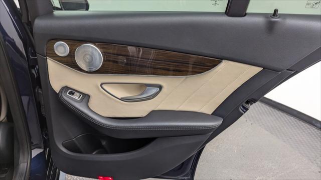 Photo of 2019 Brilliant Blue Metallic Mercedes-Benz C-Class