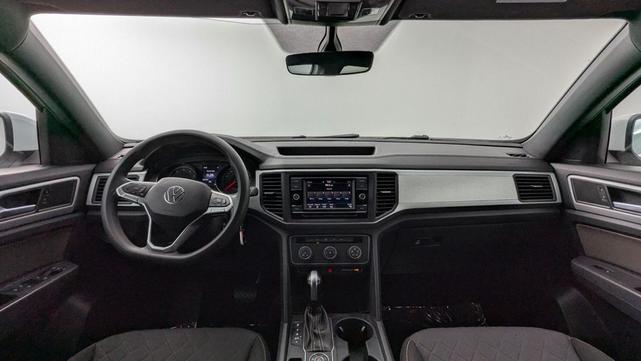 Photo of 2021 Pure White Volkswagen Atlas Cross Sport