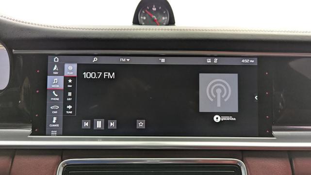Photo of 2018 Black Porsche Panamera