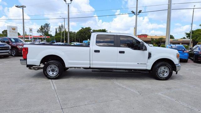 Photo of 2021 Oxford White Ford F-250