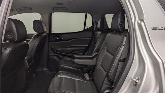 Photo of 2018 Quicksilver Metallic GMC Acadia