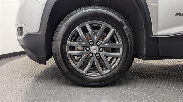 Photo of 2018 Quicksilver Metallic GMC Acadia