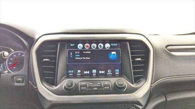 Photo of 2018 Quicksilver Metallic GMC Acadia