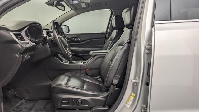Photo of 2018 Quicksilver Metallic GMC Acadia