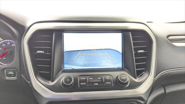 Photo of 2018 Quicksilver Metallic GMC Acadia