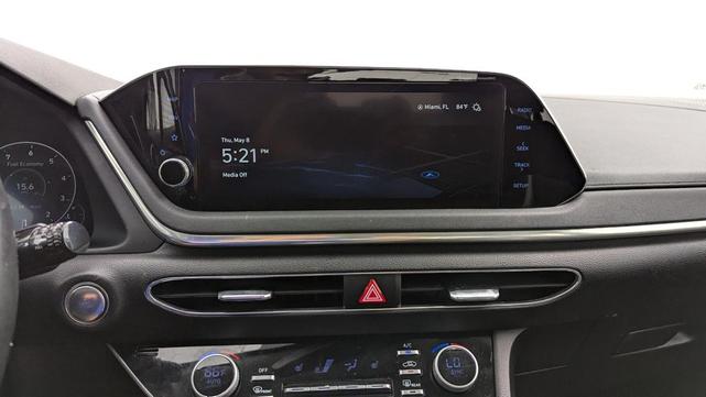 Photo of 2023 Curated Silver Hyundai SONATA