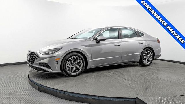 Photo of 2023 Curated Silver Hyundai SONATA