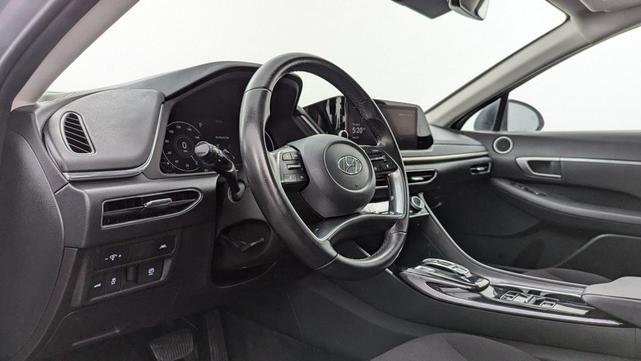 Photo of 2023 Curated Silver Hyundai SONATA
