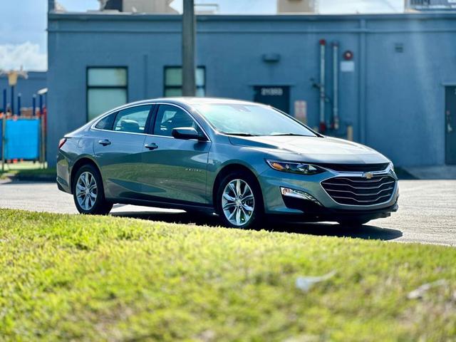 Photo of 2025 Sterling Gray Metallic Chevrolet Malibu