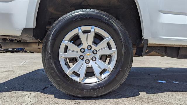 Photo of 2021 Summit White Chevrolet Colorado