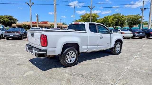 Photo of 2021 Summit White Chevrolet Colorado