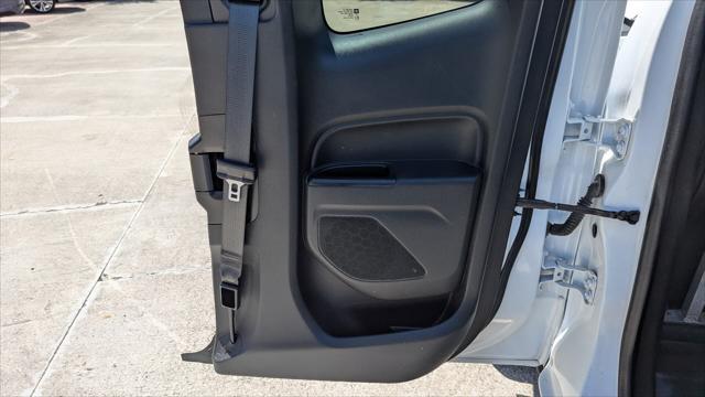 Photo of 2021 Summit White Chevrolet Colorado