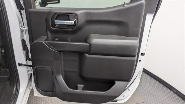 Photo of 2020 Summit White GMC Sierra 1500