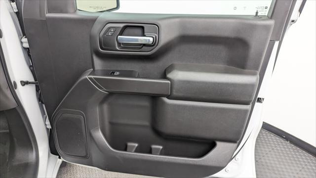 Photo of 2020 Summit White GMC Sierra 1500