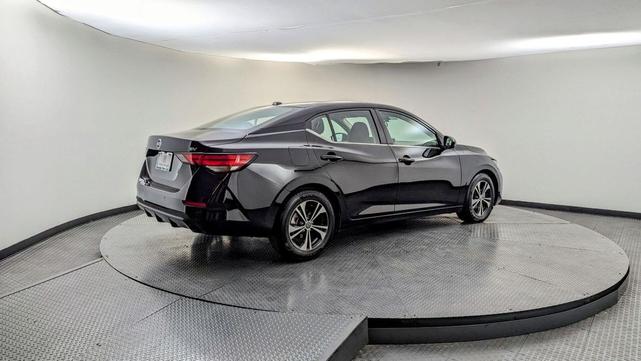 Photo of 2023 Super Black Nissan Sentra