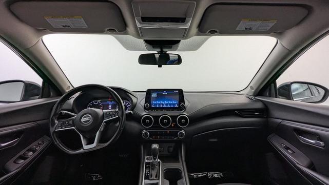 Photo of 2023 Super Black Nissan Sentra