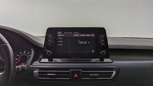 Photo of 2021 Cherry Black Kia Seltos