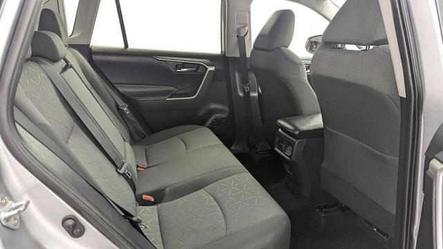 Photo of 2020 Silver Sky Metallic Toyota RAV4