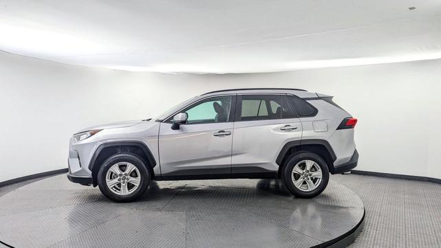 Photo of 2020 Silver Sky Metallic Toyota RAV4