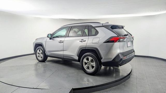 Photo of 2020 Silver Sky Metallic Toyota RAV4