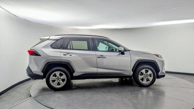 Photo of 2020 Silver Sky Metallic Toyota RAV4