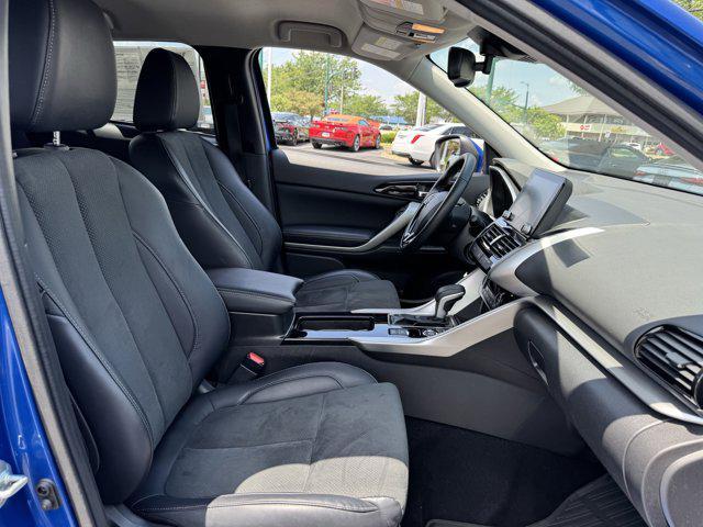 Photo of 2024 Lightning Blue Metallic Mitsubishi Eclipse Cross