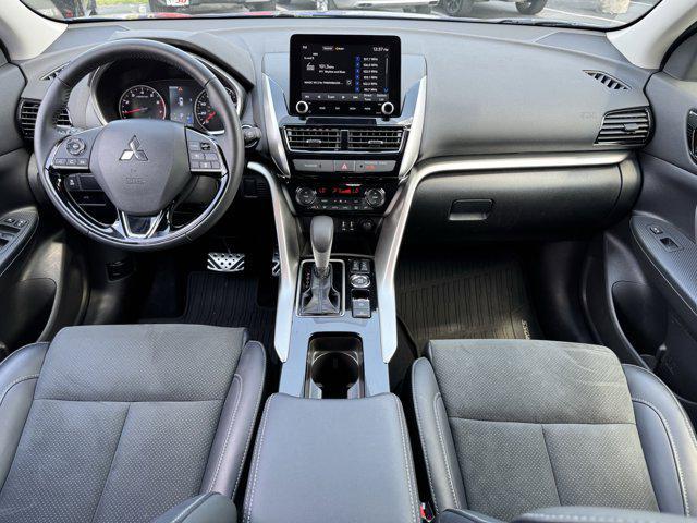 Photo of 2024 Lightning Blue Metallic Mitsubishi Eclipse Cross