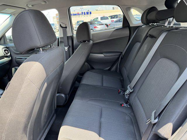 Photo of 2023 Ecotronic Gray Hyundai KONA