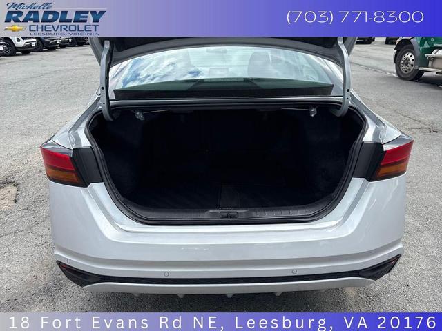 Photo of 2024 Brilliant Silver Metallic Nissan Altima